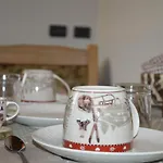 Au Coin Du Chateau Châtillon