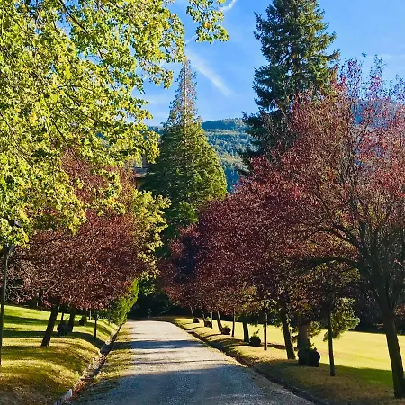 Bed & Breakfast Au Coin Du Chateau Châtillon
