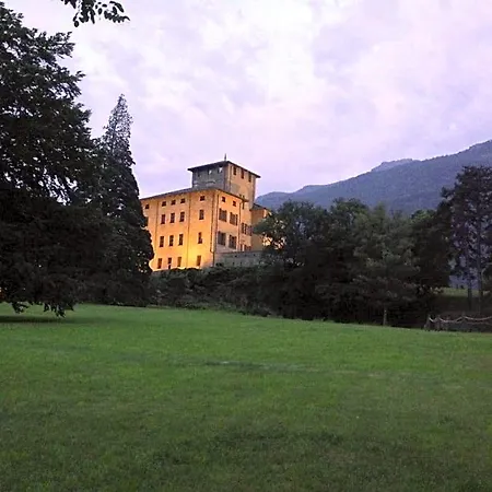 Frühstückspension Au Coin Du Chateau Châtillon