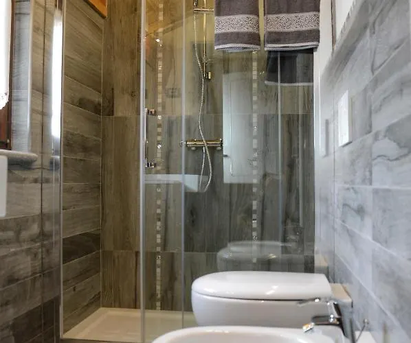 Au Coin Du Chateau 3*