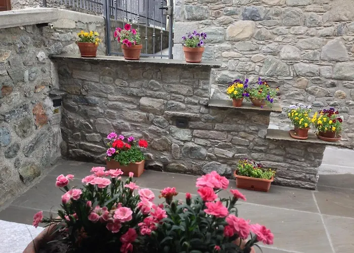 Au Coin Du Chateau Châtillon