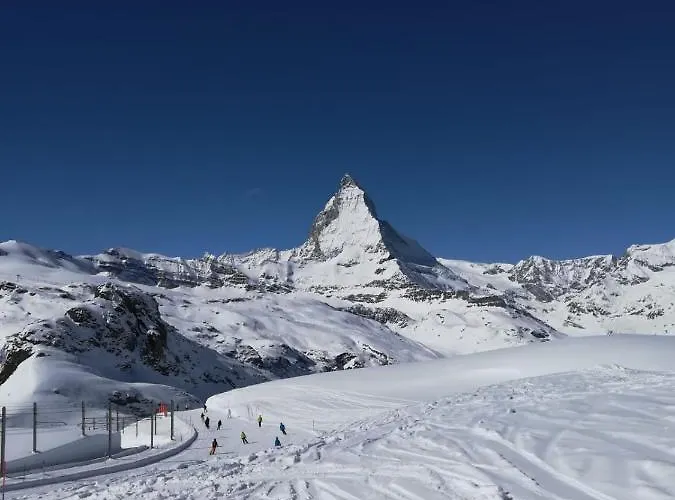Au Coin Du Chateau Bed & Breakfast Châtillon